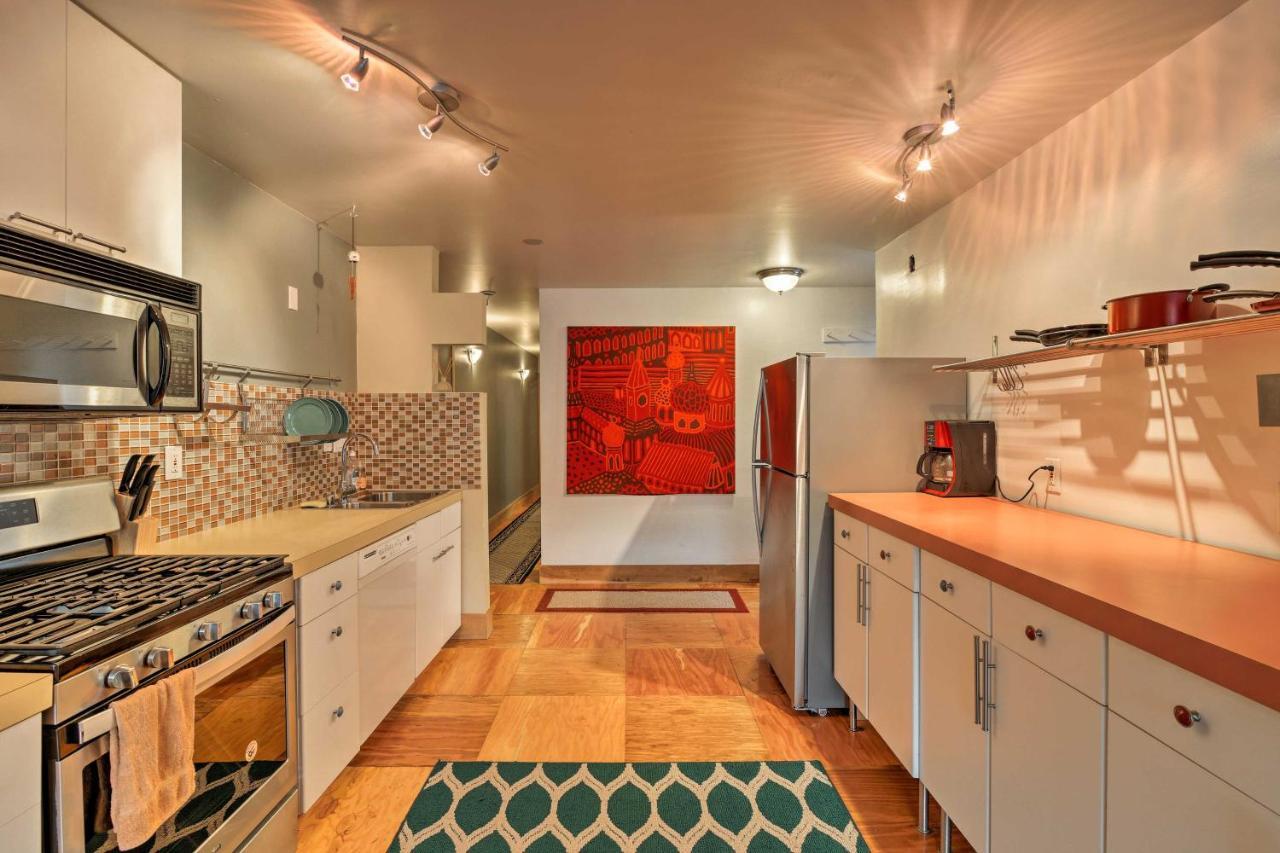 Central Anchorage Condo, Walk To Town And Coast! Bagian luar foto