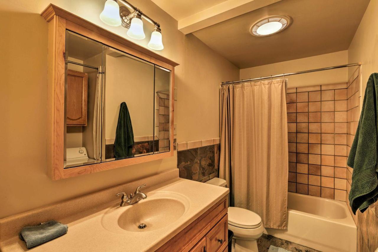 Central Anchorage Condo, Walk To Town And Coast! Bagian luar foto